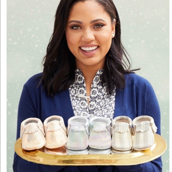 FRESHLY PICKED MOCCASINS GEO ART ROSE GOLD - Picture 2 of 5